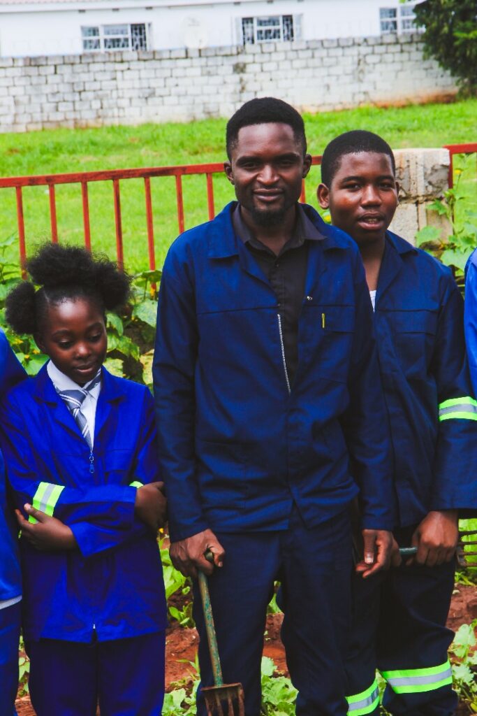 99de1e20da264aa79ad0fc4ca6fbece3