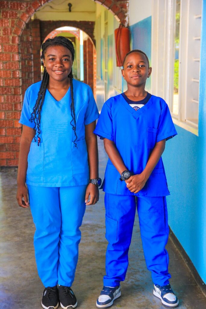 fa32be84649f4ec784461722b7ed463f