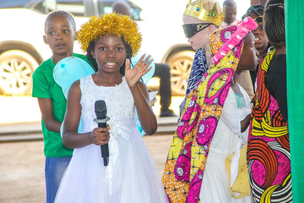 fdf94d9281fd45fa8f2154056cbc554d